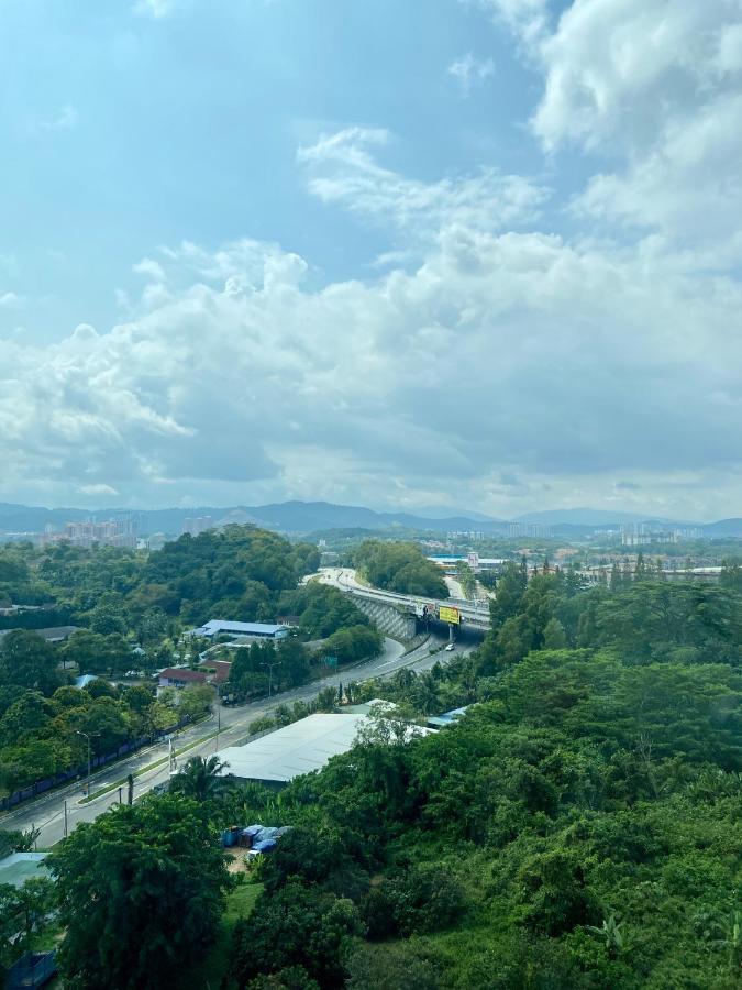 Landmark Residence 2, Greenview, Less Noise, Free Wifi With Tvbox, Free Parking, Near Kajang, Cheras, C180, Mrt エクステリア 写真