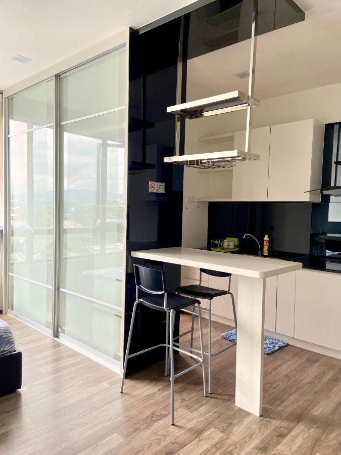 Landmark Residence 2, Greenview, Less Noise, Free Wifi With Tvbox, Free Parking, Near Kajang, Cheras, C180, Mrt エクステリア 写真